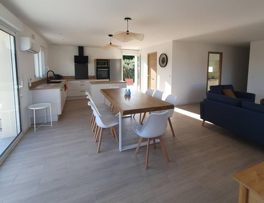 Villa Maison Recente, Climatisee *